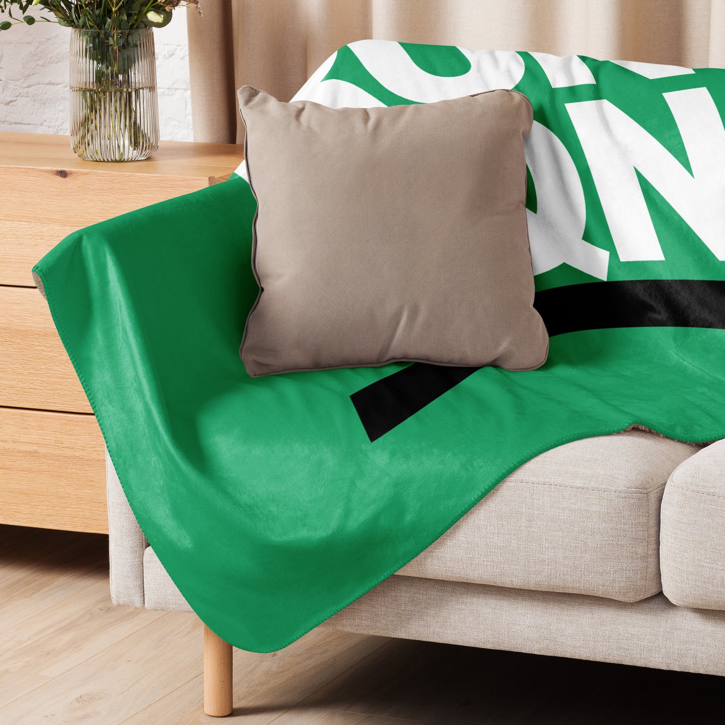 RUN SQN Sherpa blanket